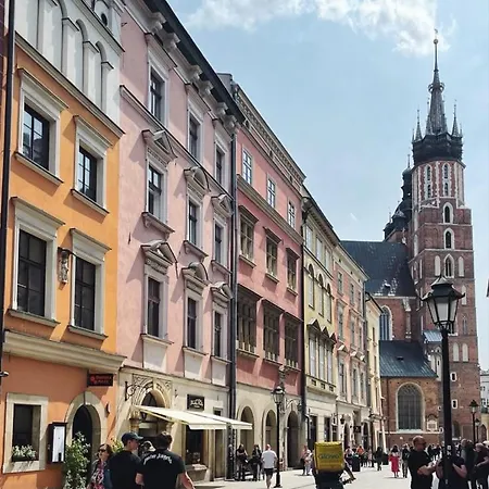 W Zabytkowej Kamienicy, Strzelecka 19 Apartment Krakow