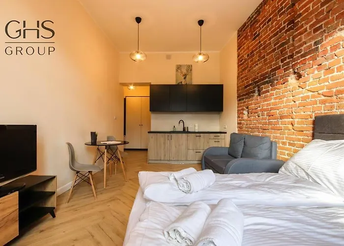 W Zabytkowej Kamienicy, Strzelecka 19